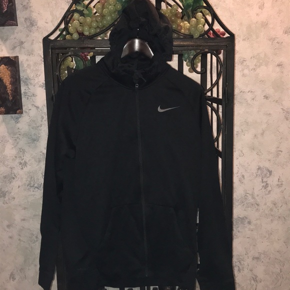Nike Other - NIKE DRI-FIT SIZE LARGE. Zippered workout hoodie.